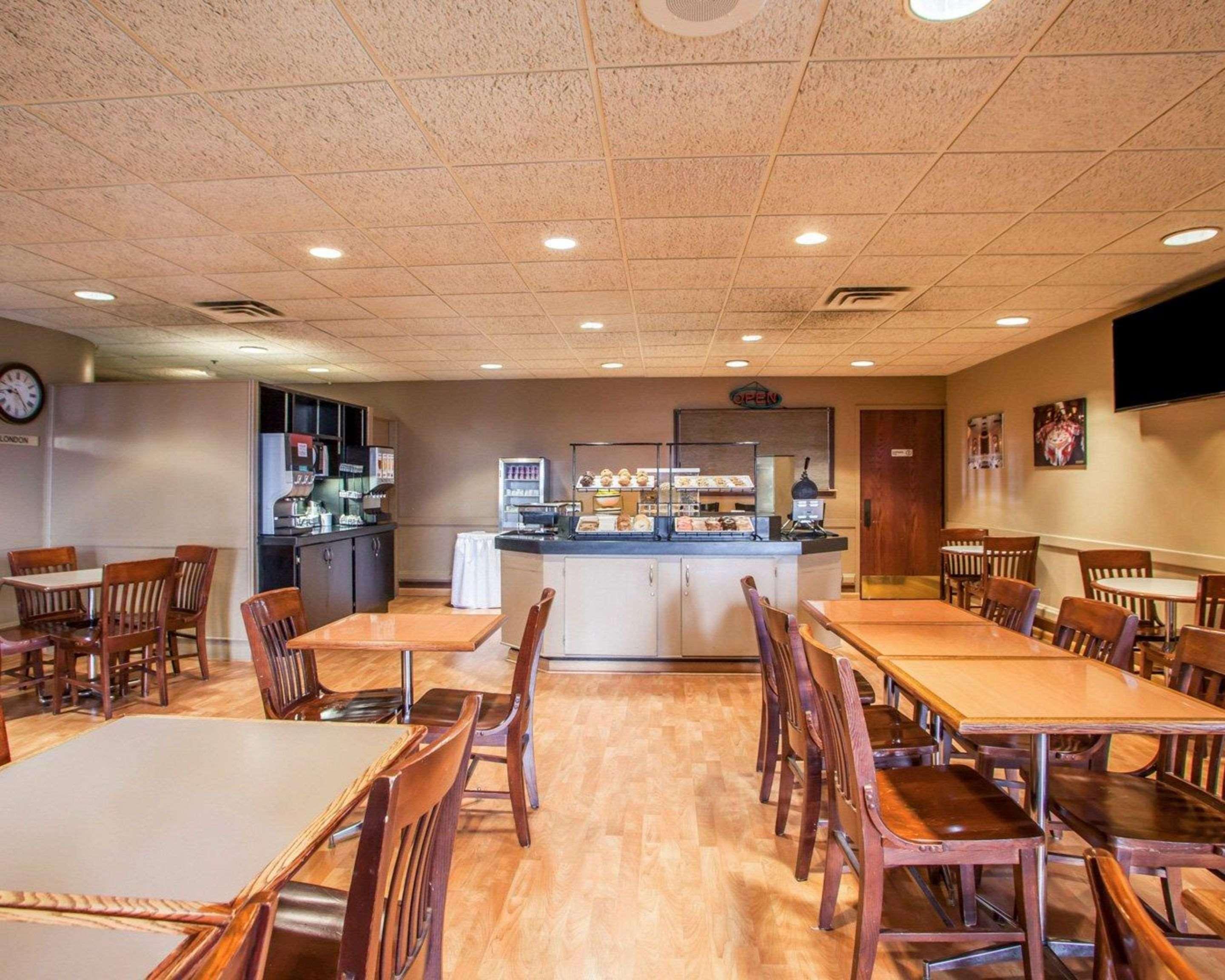 Quality Inn & Suites Orland Park - Chicago Экстерьер фото