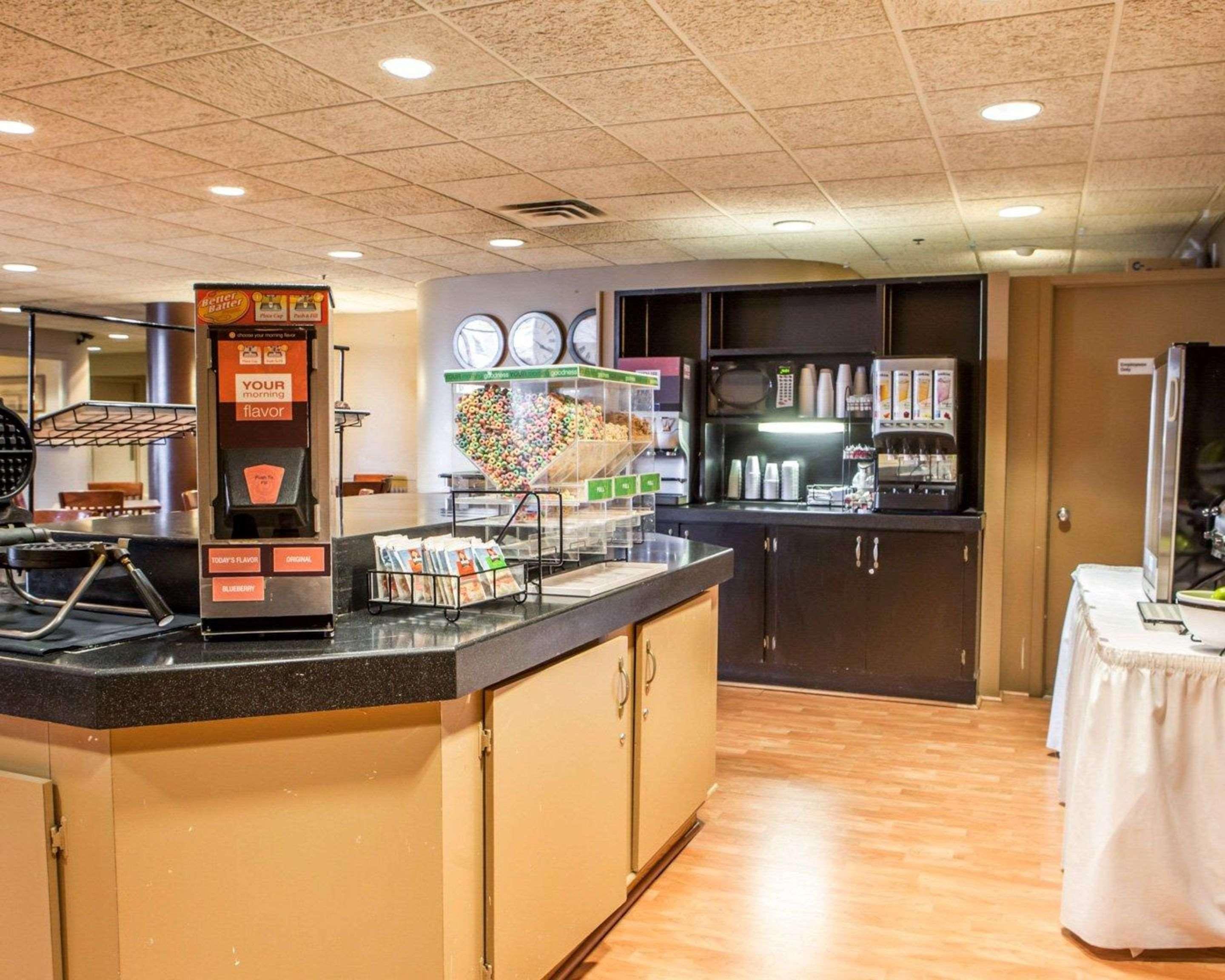Quality Inn & Suites Orland Park - Chicago Экстерьер фото