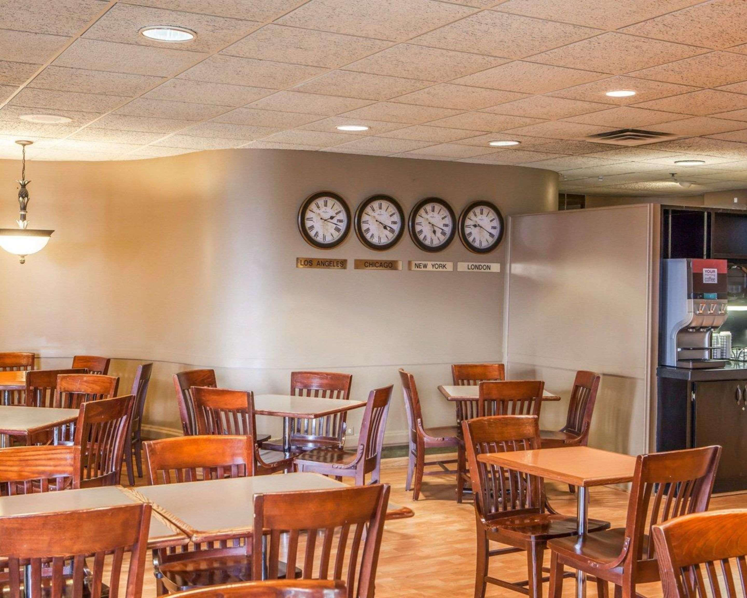 Quality Inn & Suites Orland Park - Chicago Экстерьер фото