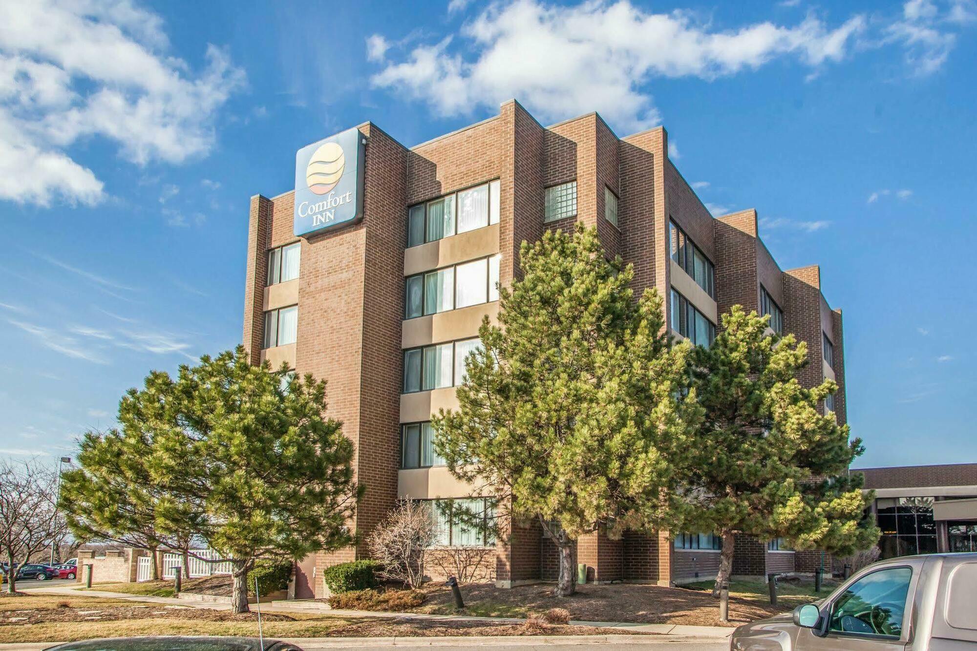 Quality Inn & Suites Orland Park - Chicago Экстерьер фото