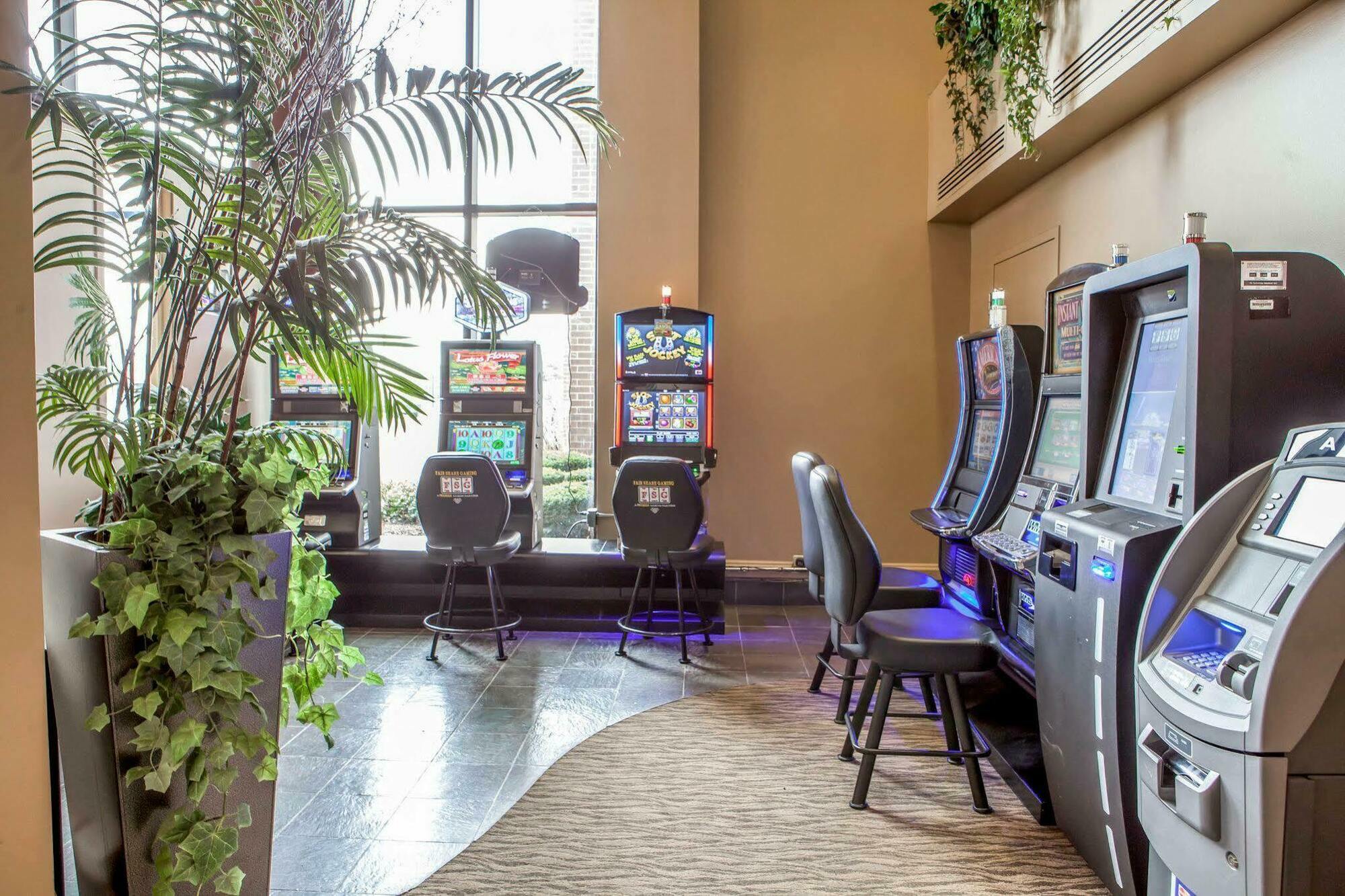 Quality Inn & Suites Orland Park - Chicago Экстерьер фото